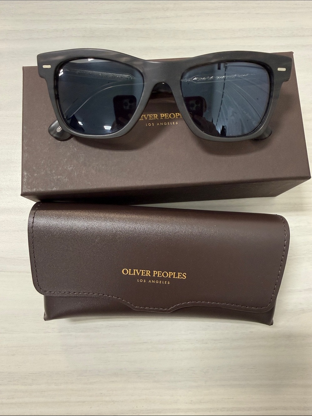 Oliver Peoples ov5393SU